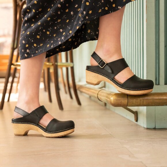 Dansko Shoes - DANSKO | Lucia Leather Mary Jane Clogs in Black | Sz 10.5-11